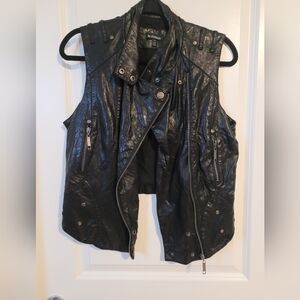 Le Chateau Black Vest with Leather Finish